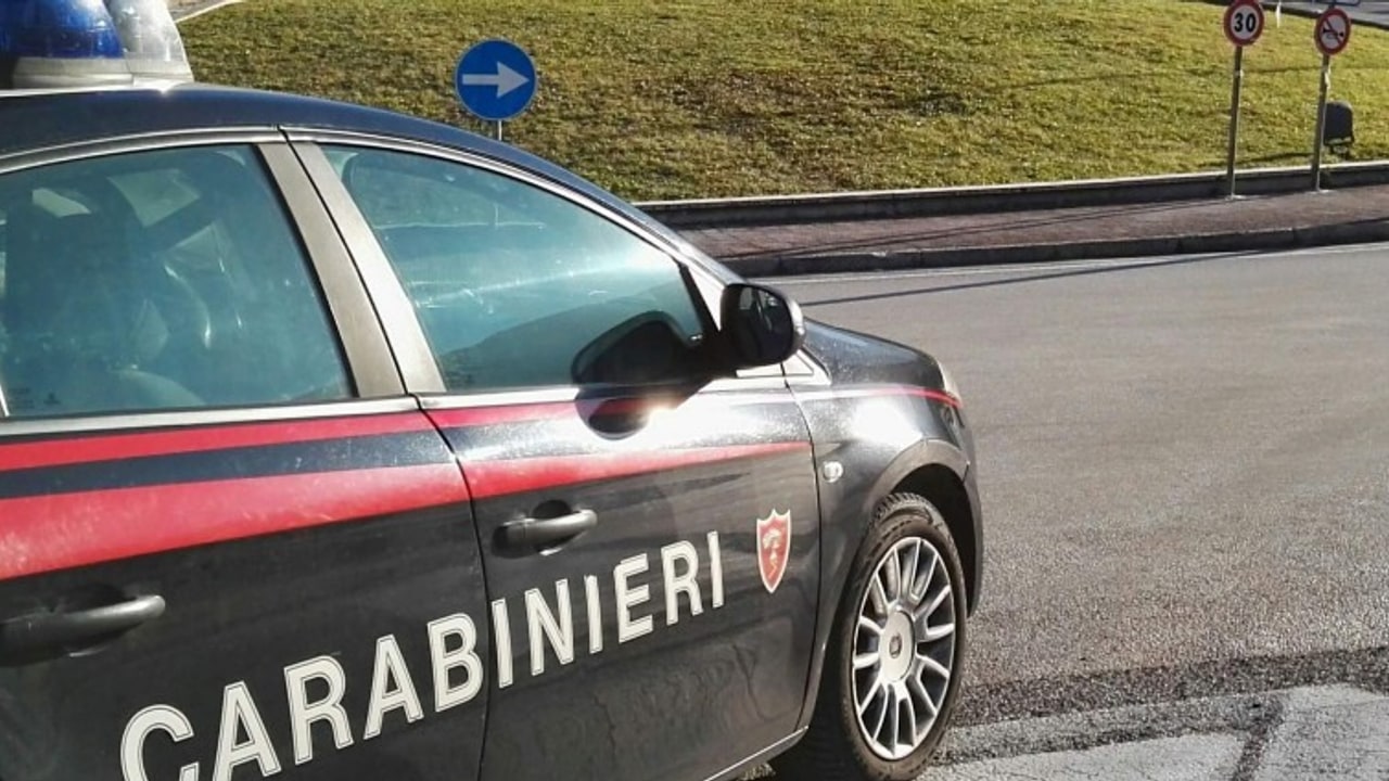 Solofra, aggredisce la convivente: 54enne arrestato dai Carabinieri
