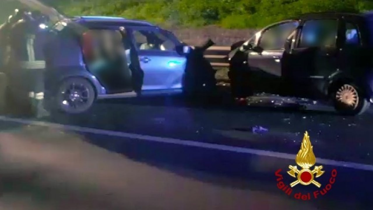San Potito Ultra, incidente sull'Ofantina: tre feriti