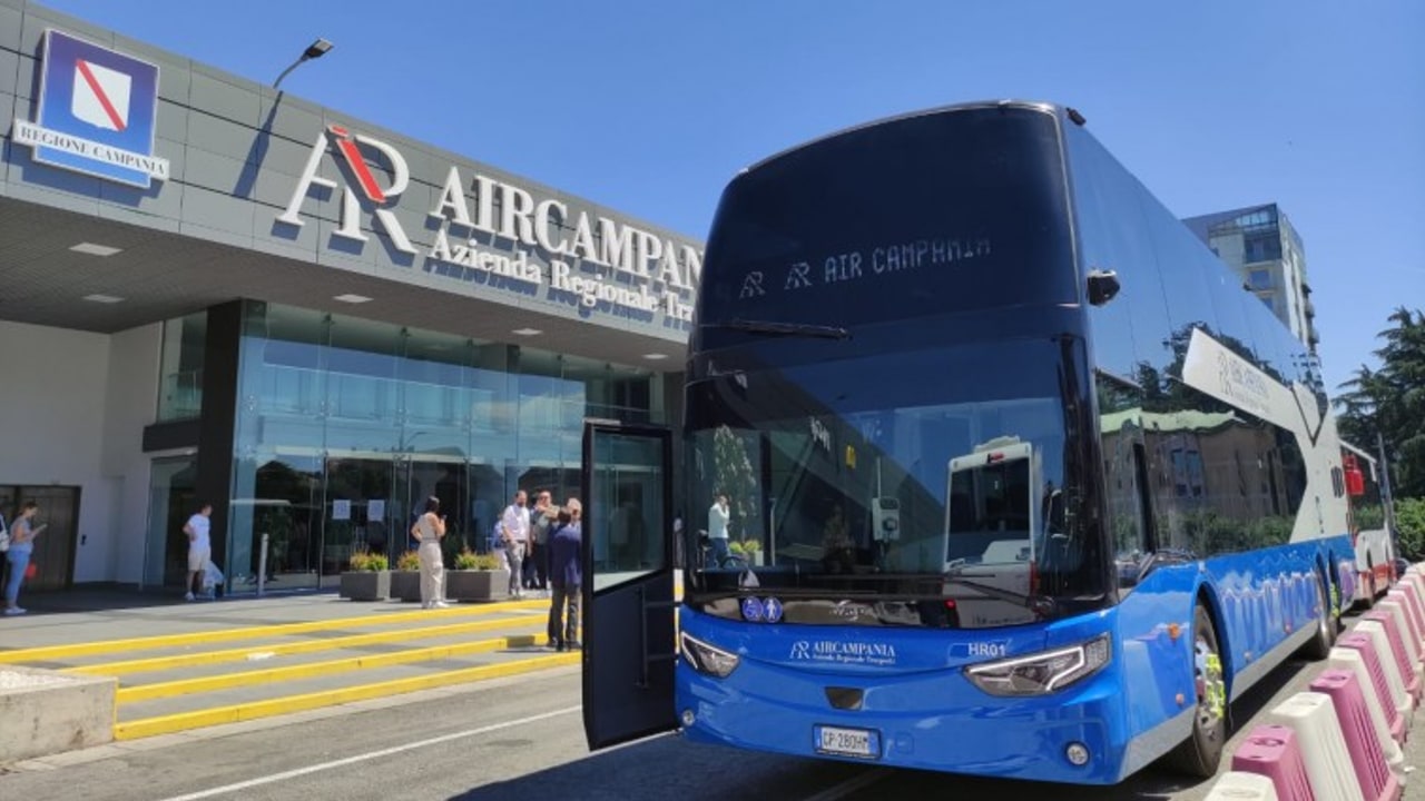 AIR Campania, dal 12 settembre il piano regionale di trasporto scolastico