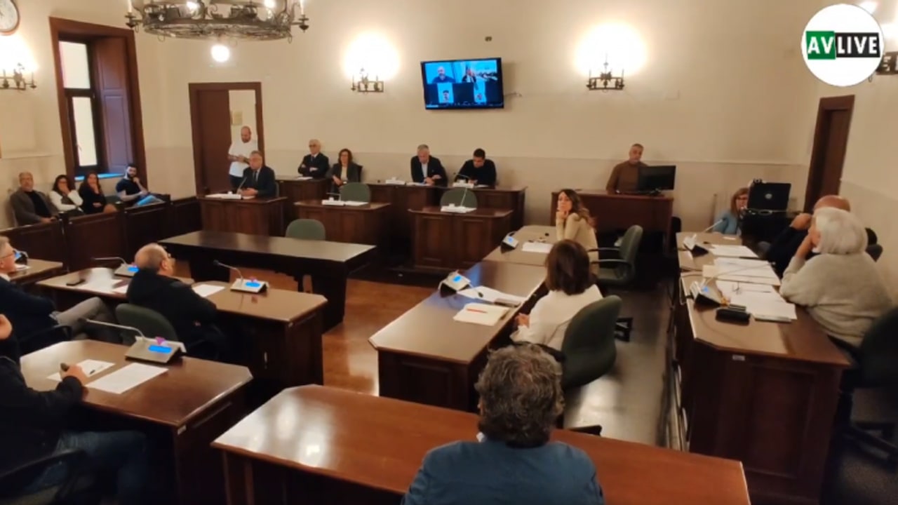 Gestione dei riscaldamenti scolastici, via libera della Provincia a Irpiniambiente