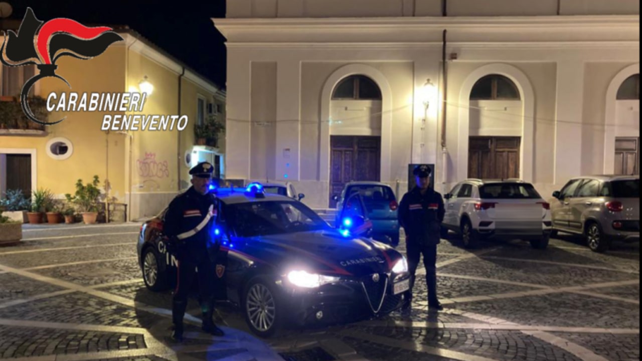 Droga nascosta in casa, arrestato un 20enne