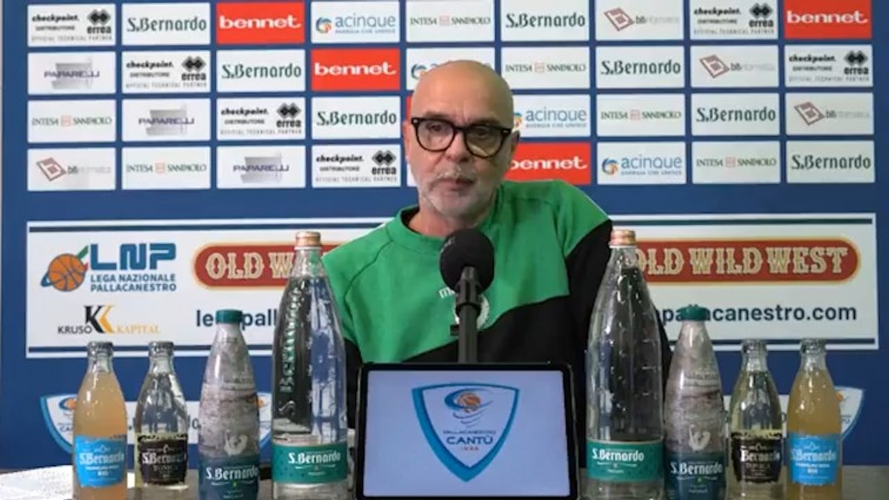 Acqua S. Bernardo Cantù-Avellino Basket 83-71, Crotti: "Pochi punti dalla panchina"