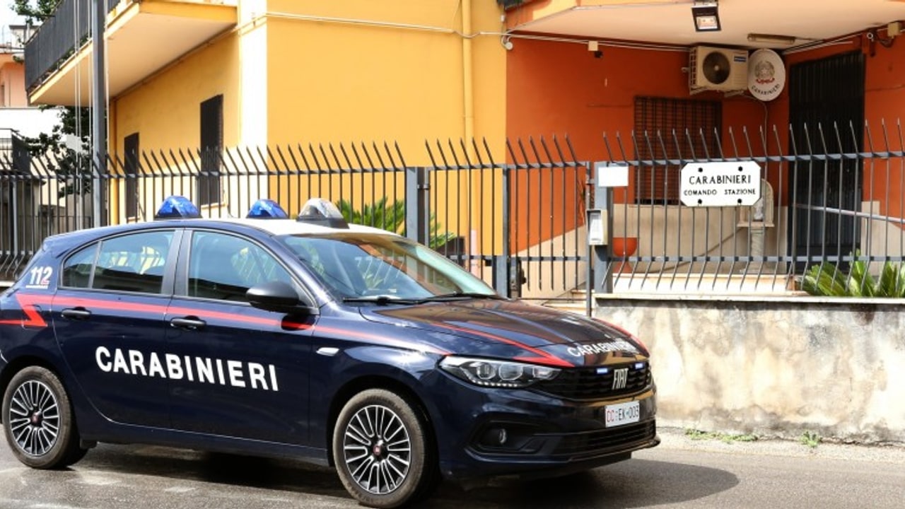 Sperone, sorpreso con 50 grammi di hashish: 18enne denunciato per spaccio