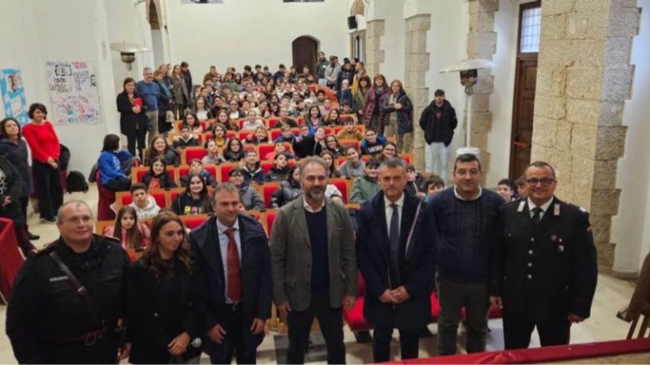 Catello Maresca, lezione di legalità agli studenti di Montemiletto