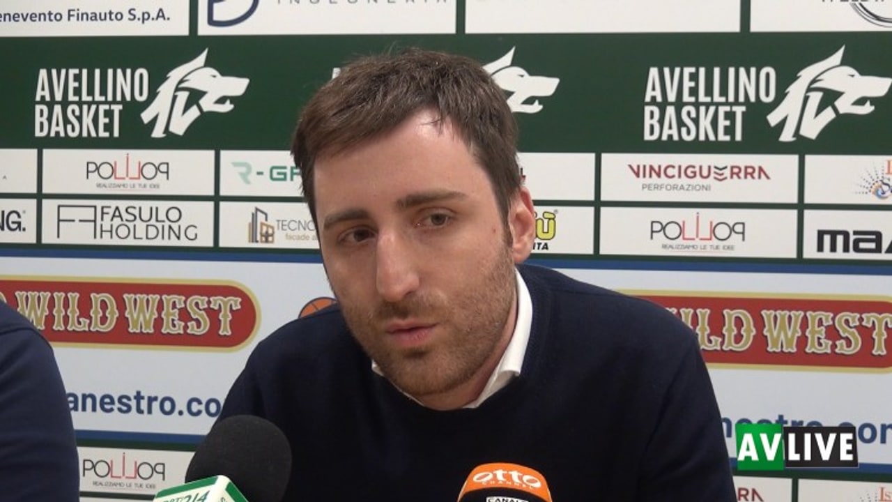 Lombardi: "Finora risultati positivi. Squalifica? Non possiamo accettare comportamenti violenti"