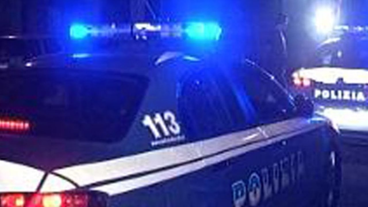 Incidente per la nebbia nella notte sull'A16: muore una 32enne di Avellino
