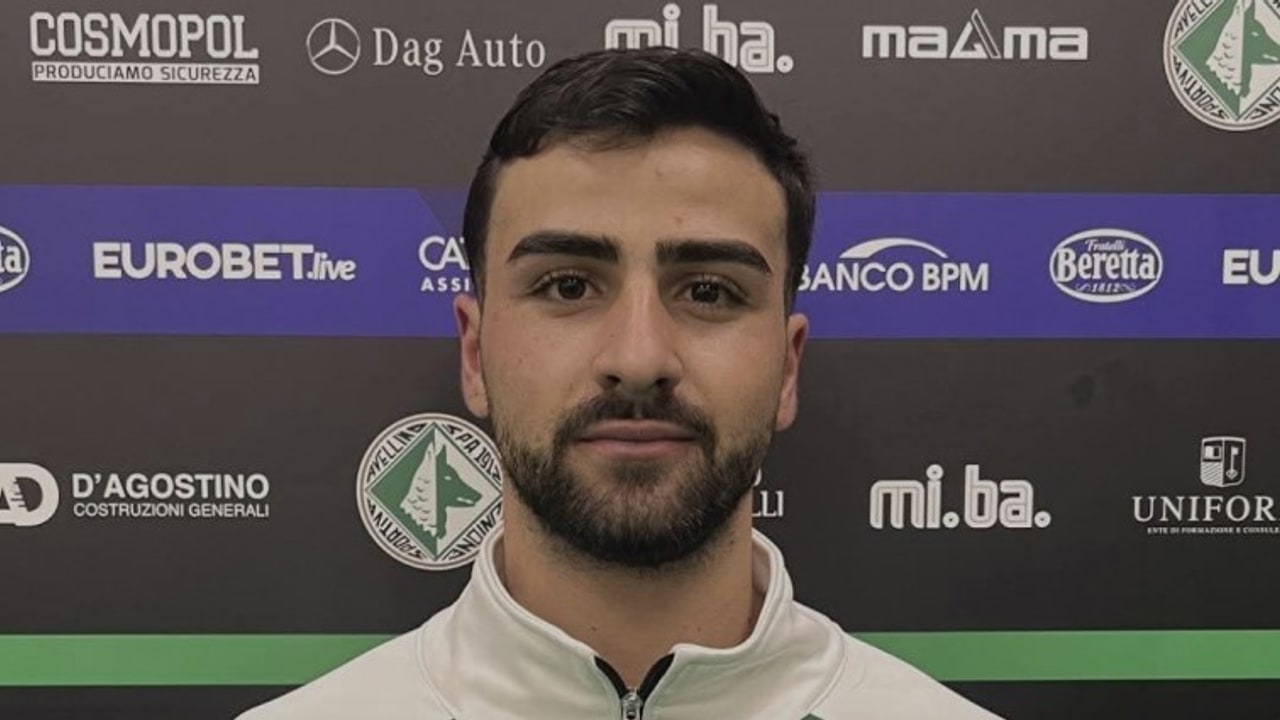 Gianmarco Todisco firma con l'Avellino fino al 2027