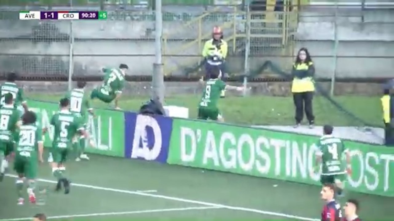 Avellino-Crotone 2-1, gli highlights