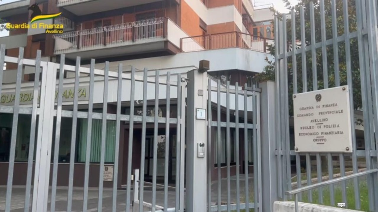 Ariano Irpino, fatture false in dichiarazione: la Guardia di Finanza sequestra 55mila euro a una ditta