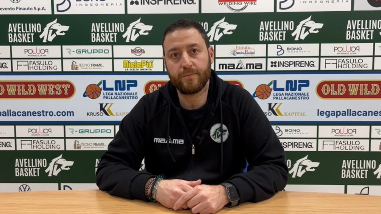 Avellino Basket, Robustelli: "Contro Cento in palio due punti pesanti"