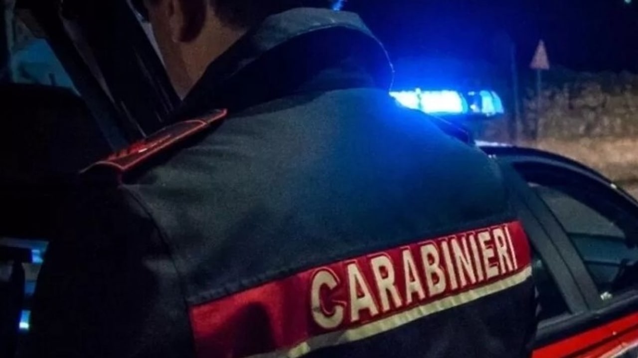 Sorpreso alla guida di auto rubata: denunciato 39enne di Aiello del Sabato