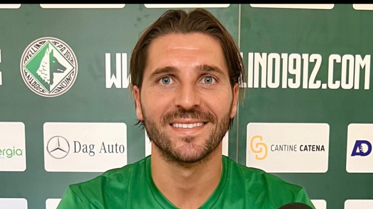 Patierno ribalta il Catania: l'Avellino è sempre primo