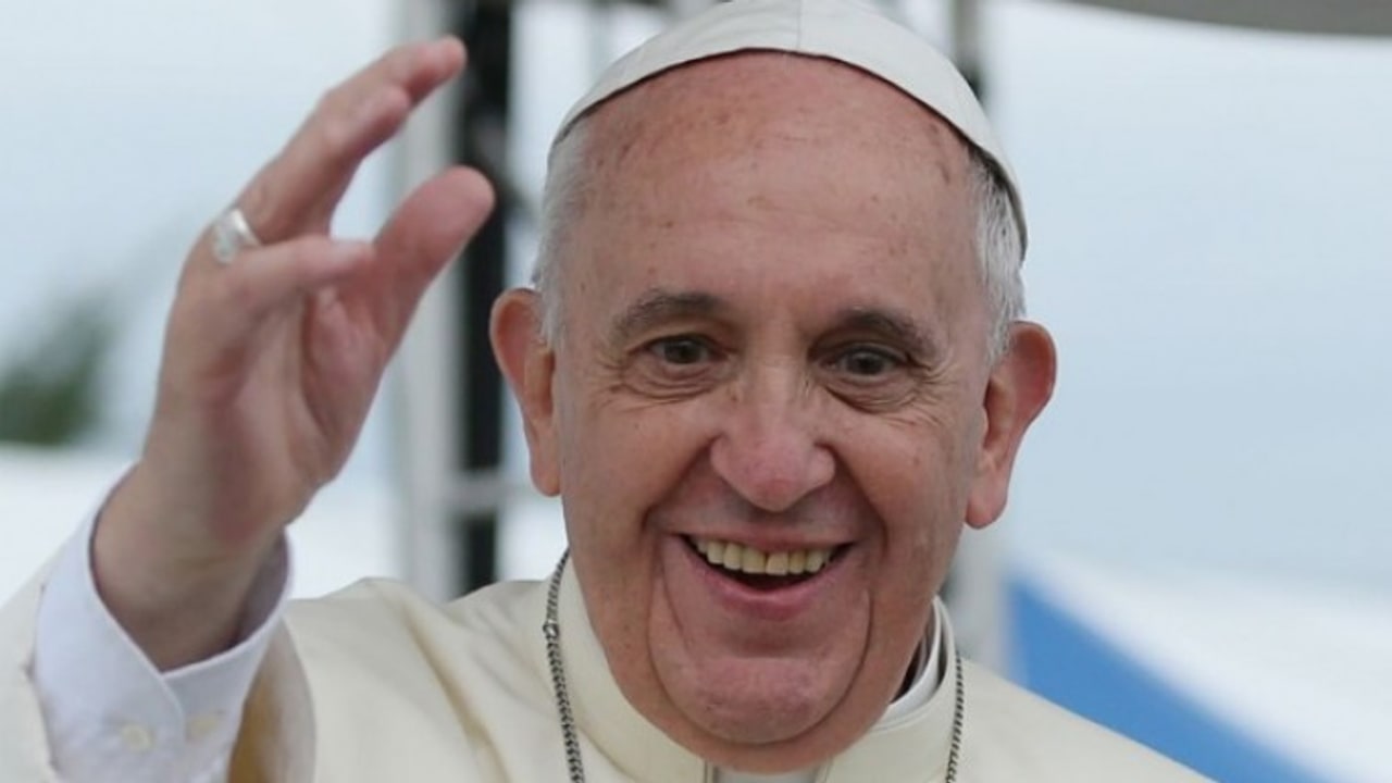 Vescovo Aiello: "Affidiamo Papa Francesco alla Misericordia di Dio"