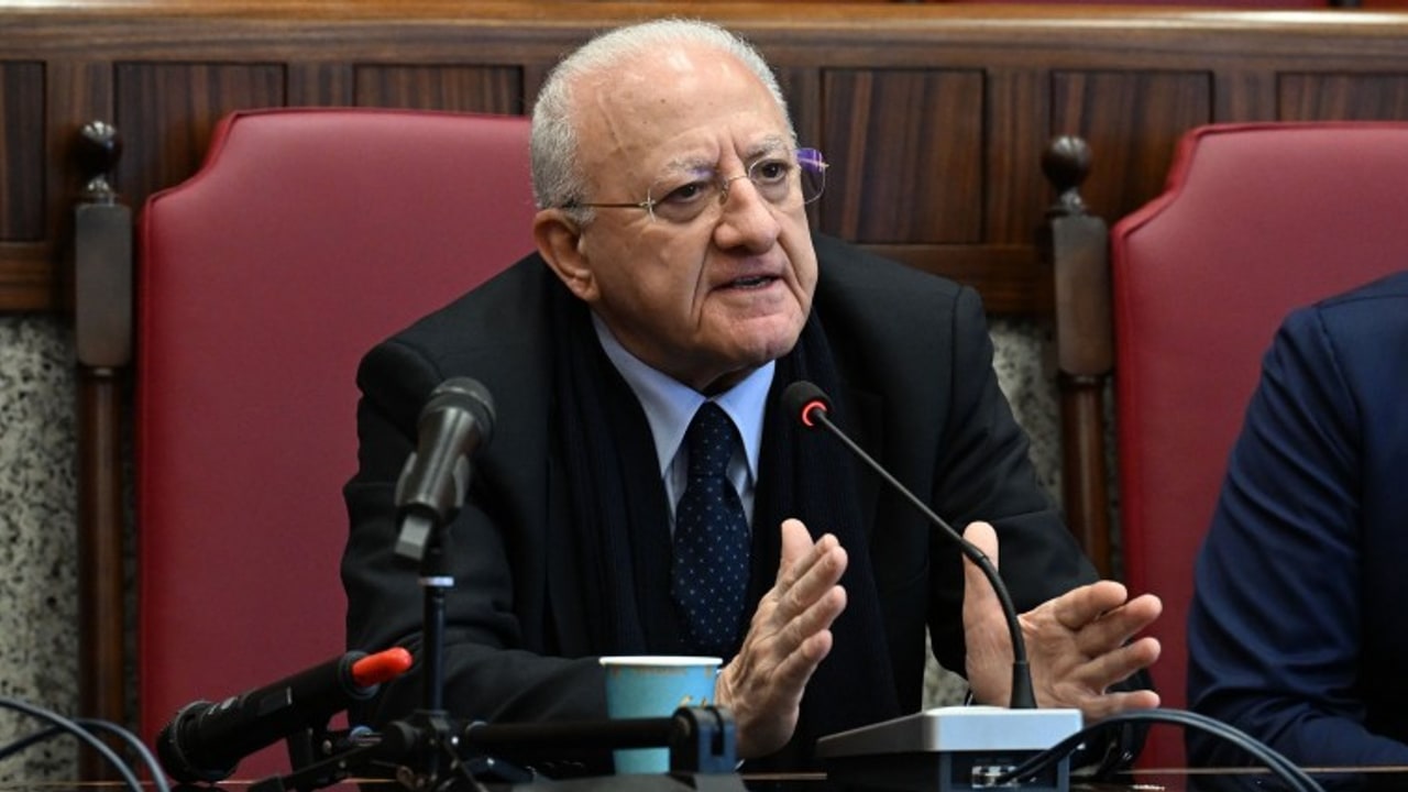 De Luca chiama Nargi: "Complimenti per la B. La Regione è pronta a sostenere i lavori allo stadio"