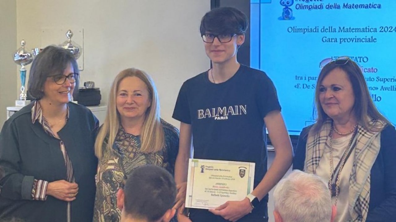 Olimpiadi della Matematica, Raffaele Spiniello primo nell'Istituto "De Sanctis-D'Agostino"