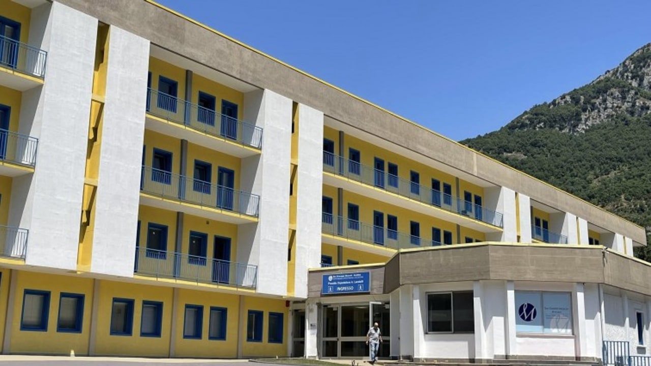 Protesi d’anca e ginocchio: primi interventi al "Landolfi"