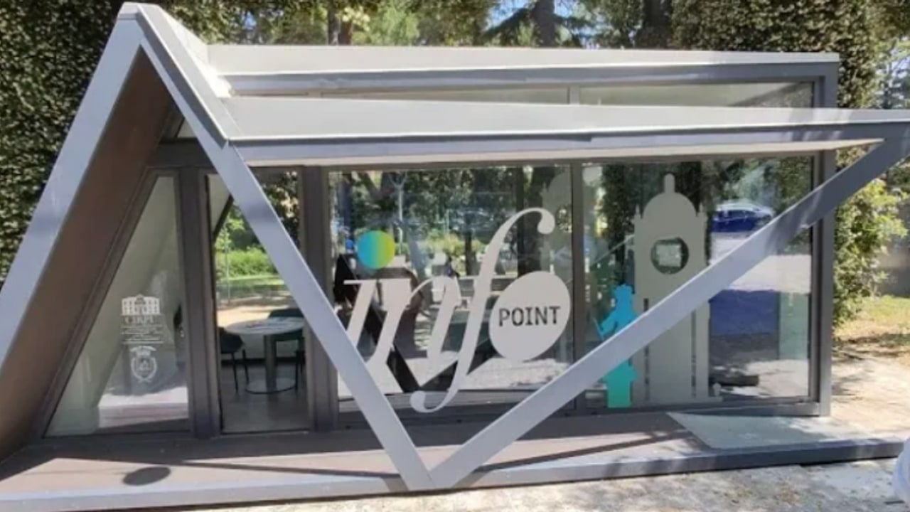 Avellino, inaugurato l'info point. Grella: "Maggiore visibilità alle attività del Cirpu"