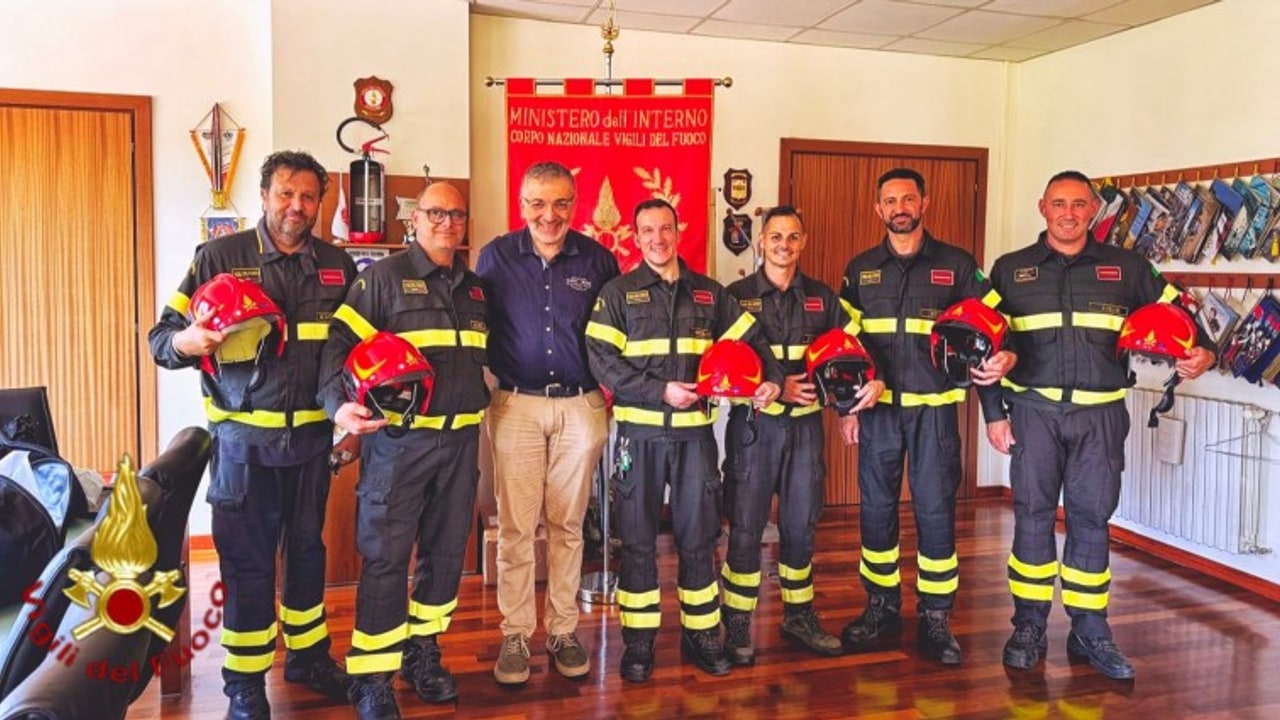 Avellino, sei Vigili del fuoco promossi al ruolo di Capo Squadra