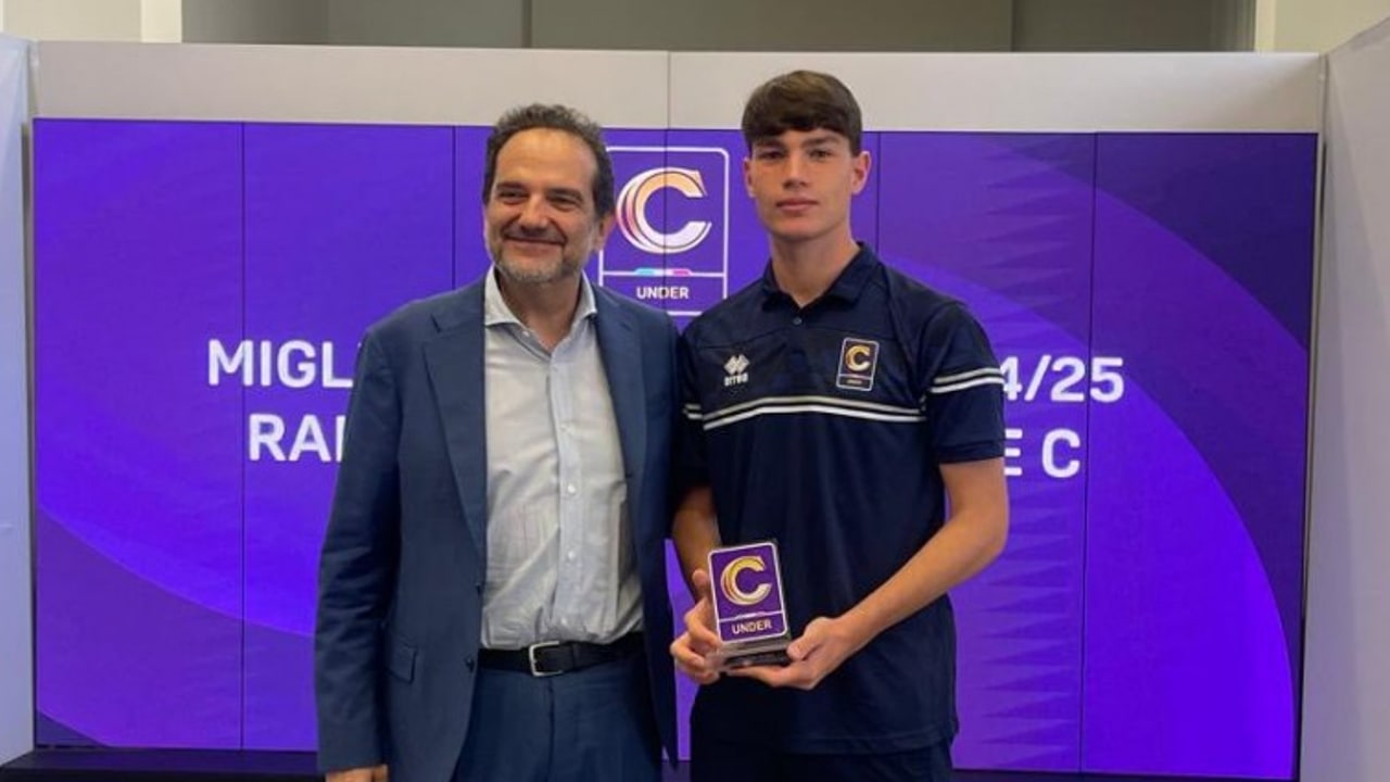 Avellino, Aloisi premiato come difensore della Rappresentativa Serie C U17