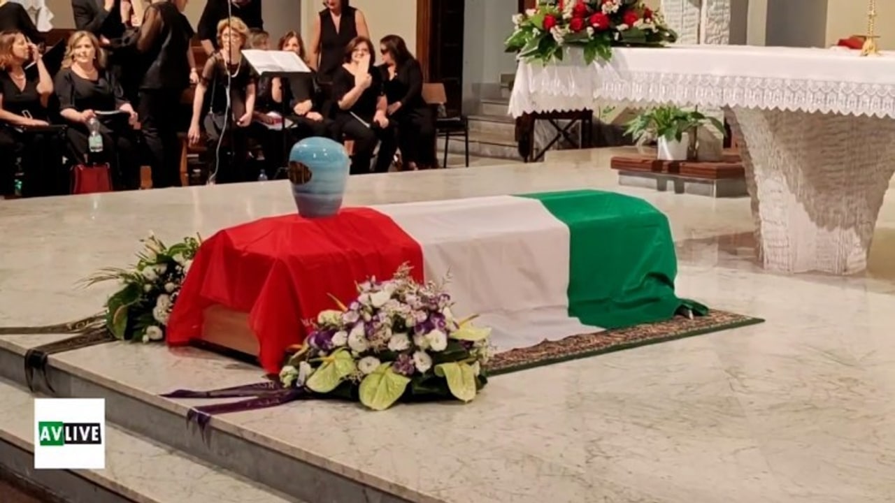 Le spoglie di Fiorentino Sullo ad Avellino 25 anni dopo la morte: la cerimonia al Rosario