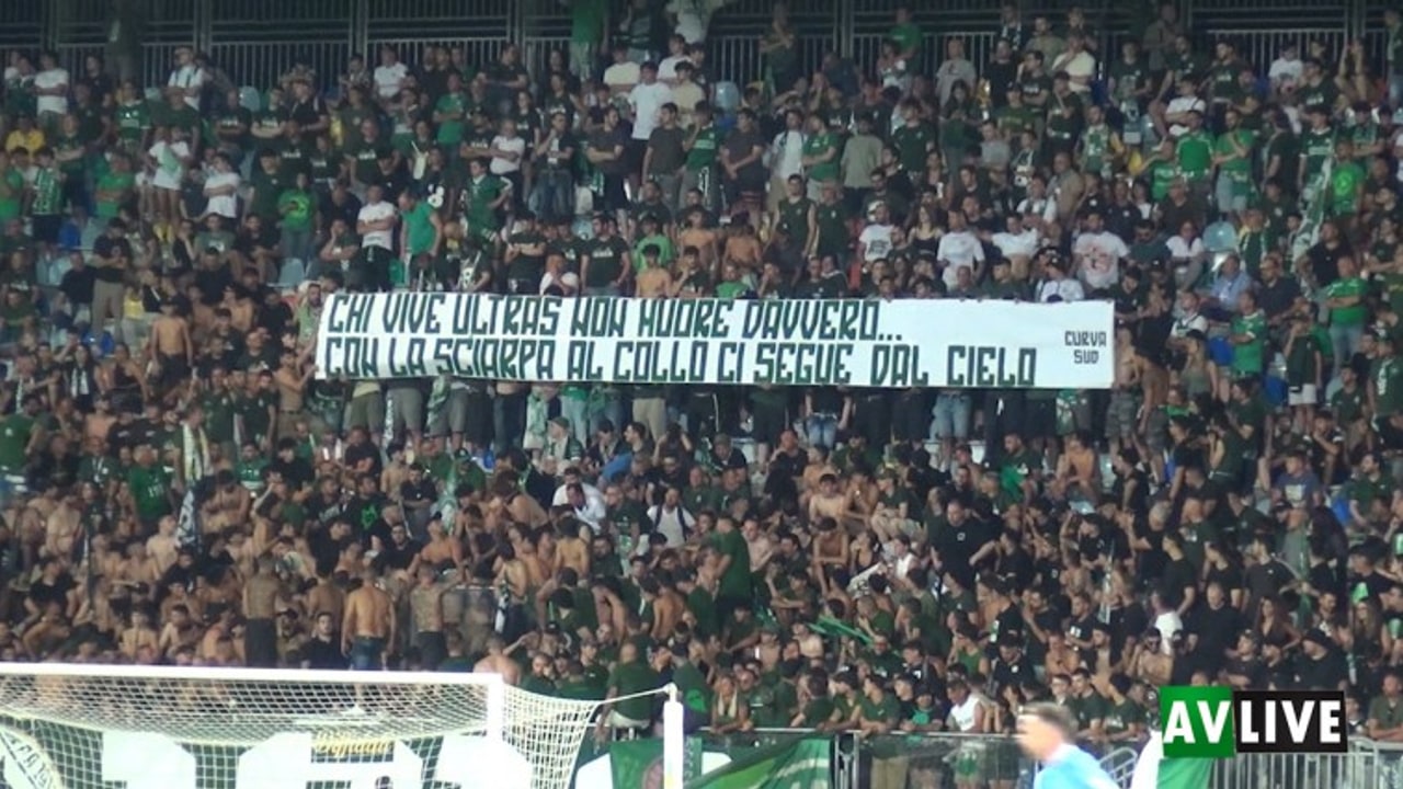 Avellino-Lazio, lo spettacolo sugli spalti