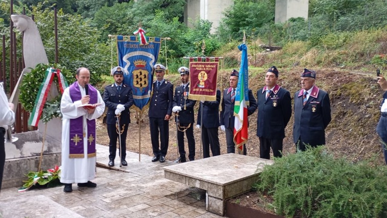 Strage Acqualonga, commemorate le 40 vittime nel Giardino della Memoria