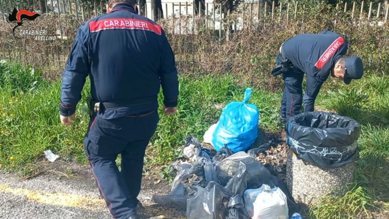 Abbandono di rifiuti, raffica di denunce in Irpinia