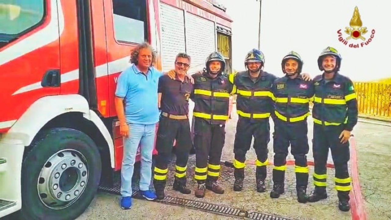 Avellino, il capo squadra esperto Pinto va in pensione: il saluto del Comando provinciale dei Vigili del fuoco