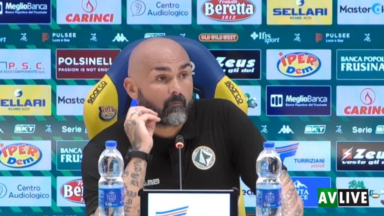 Frosinone-Avellino, Biancolino: "Male nel primo tempo. Una lezione per tutti. Mercato? La societ&agrave; sa"
