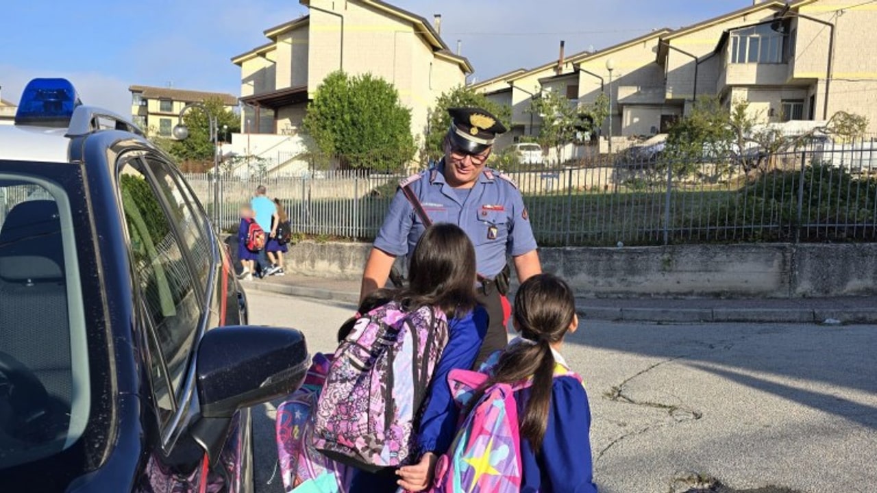 Scuola, suona la prima campanella: istituti irpini presidiati dai Carabinieri