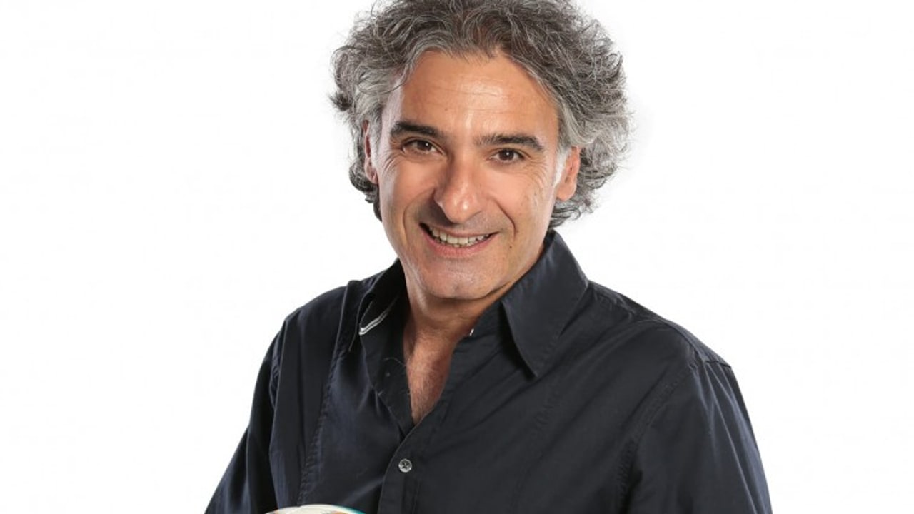 La Carrarese Calcio al fianco di Dino Manganiello