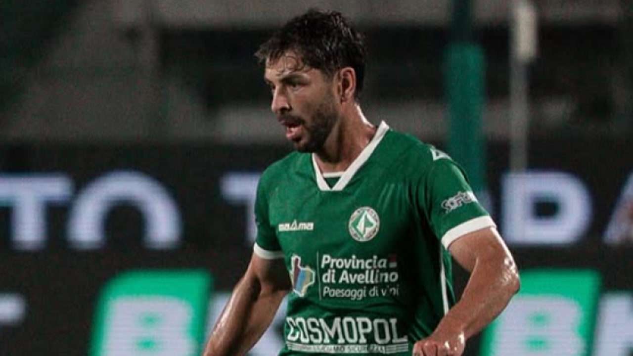 Avellino, lesione di basso grado all'adduttore destro per Sounas