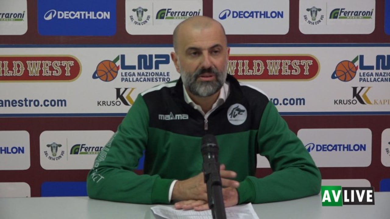 Juvi Cremona-Avellino Basket 68-78, il commento di Buscaglia