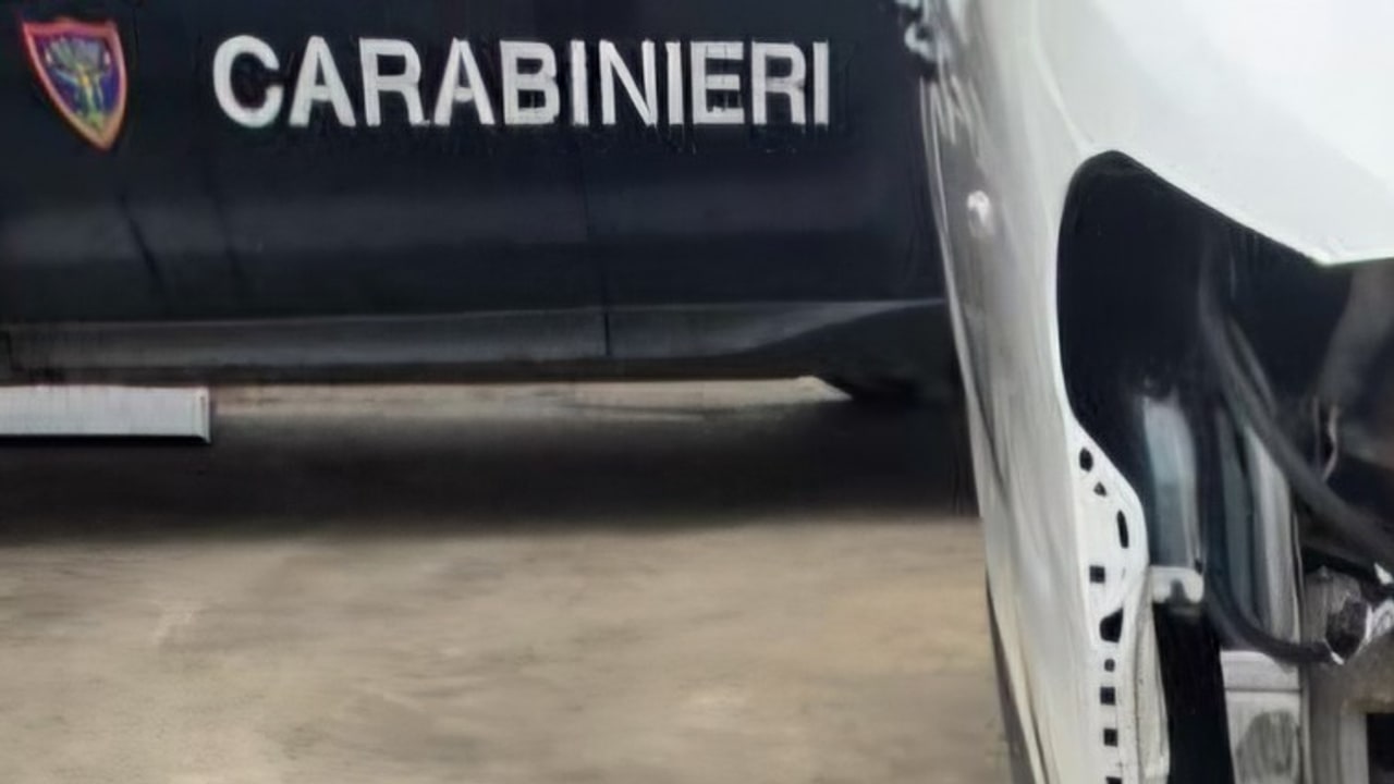Lacedonia, i Carabinieri denunciano il titolare di un'officina meccanica