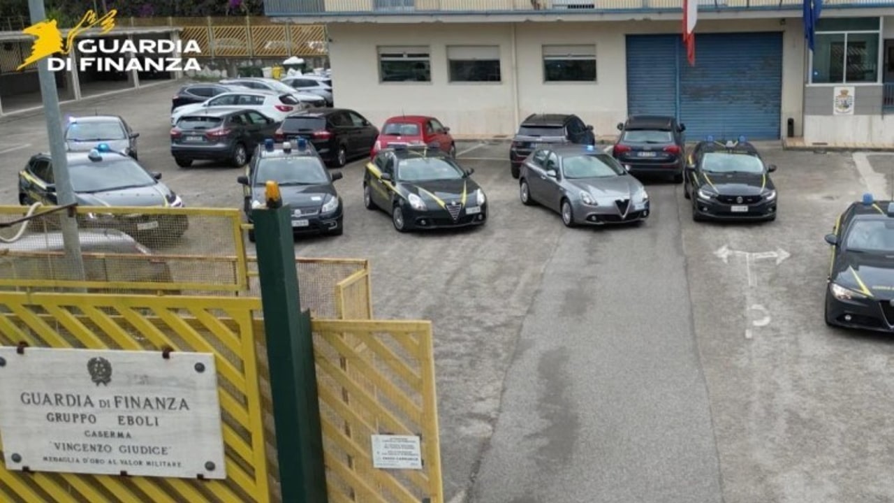 Maxi blitz con 39 arresti nel Salernitano: droga con drone nel carcere di Ariano Irpino