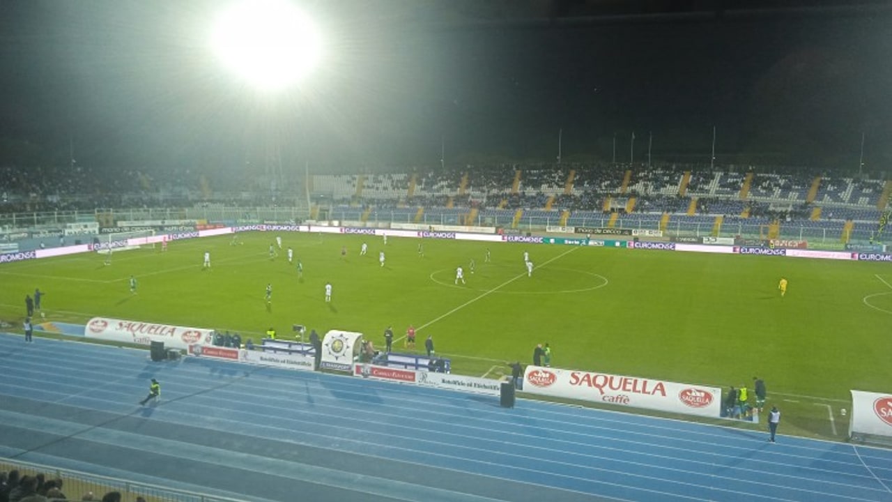 Avellino, pareggio con rimpianti a Pescara