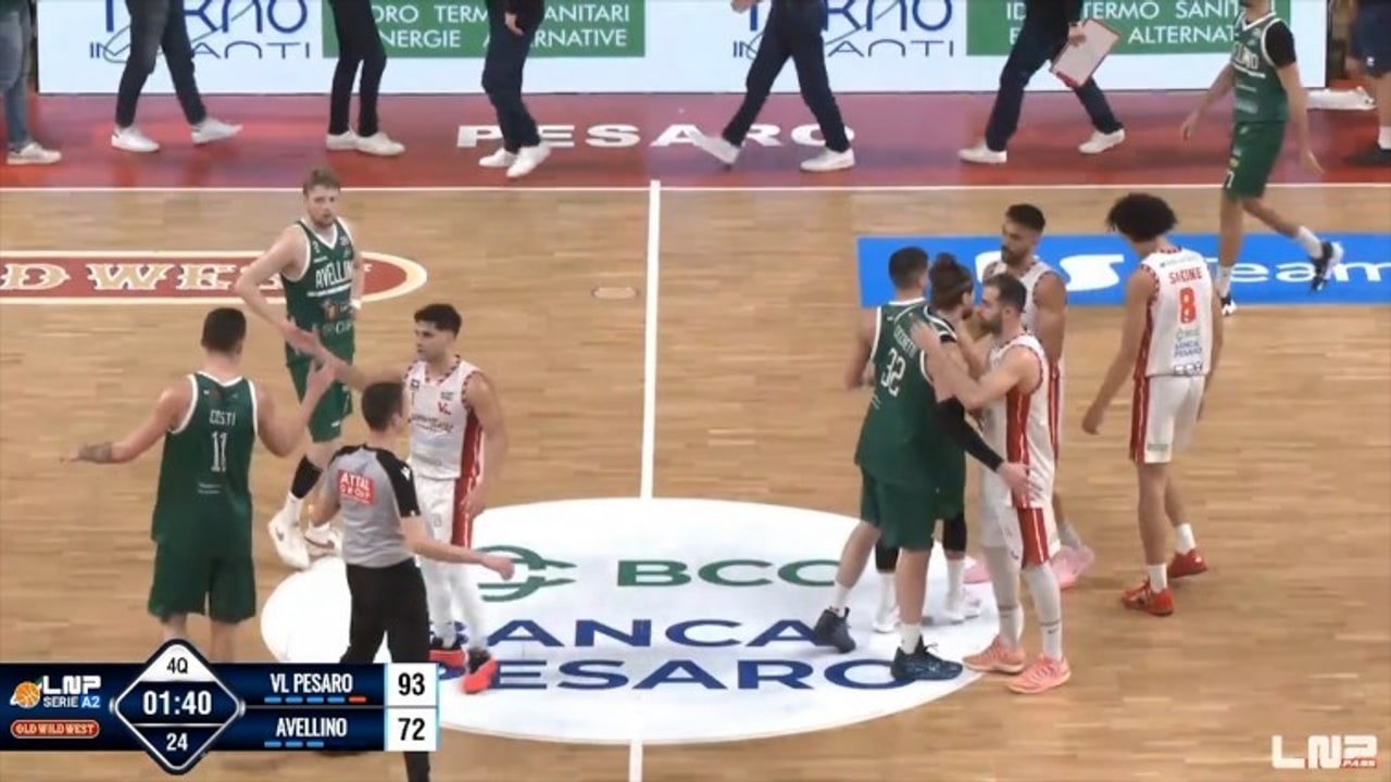 Victoria Libertas Pesaro-Unicusano Avellino Basket 93-72, gli highlights