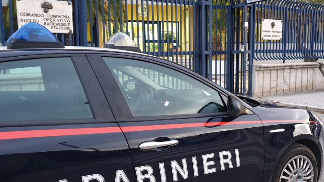 Avellino, perquisizioni del Carabinieri nelle stanze di reclusione del carcere: 18 indagati