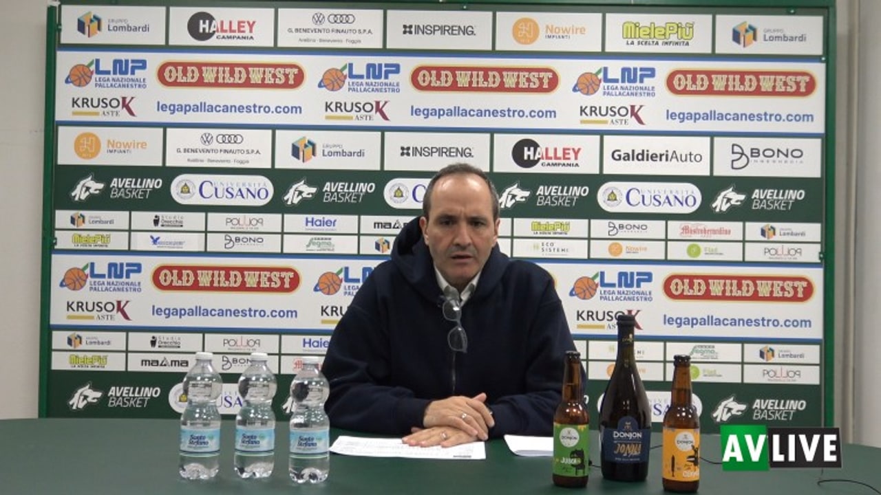 Di Carlo: "Vittoria di squadra ma restiamo con i piedi per terra"