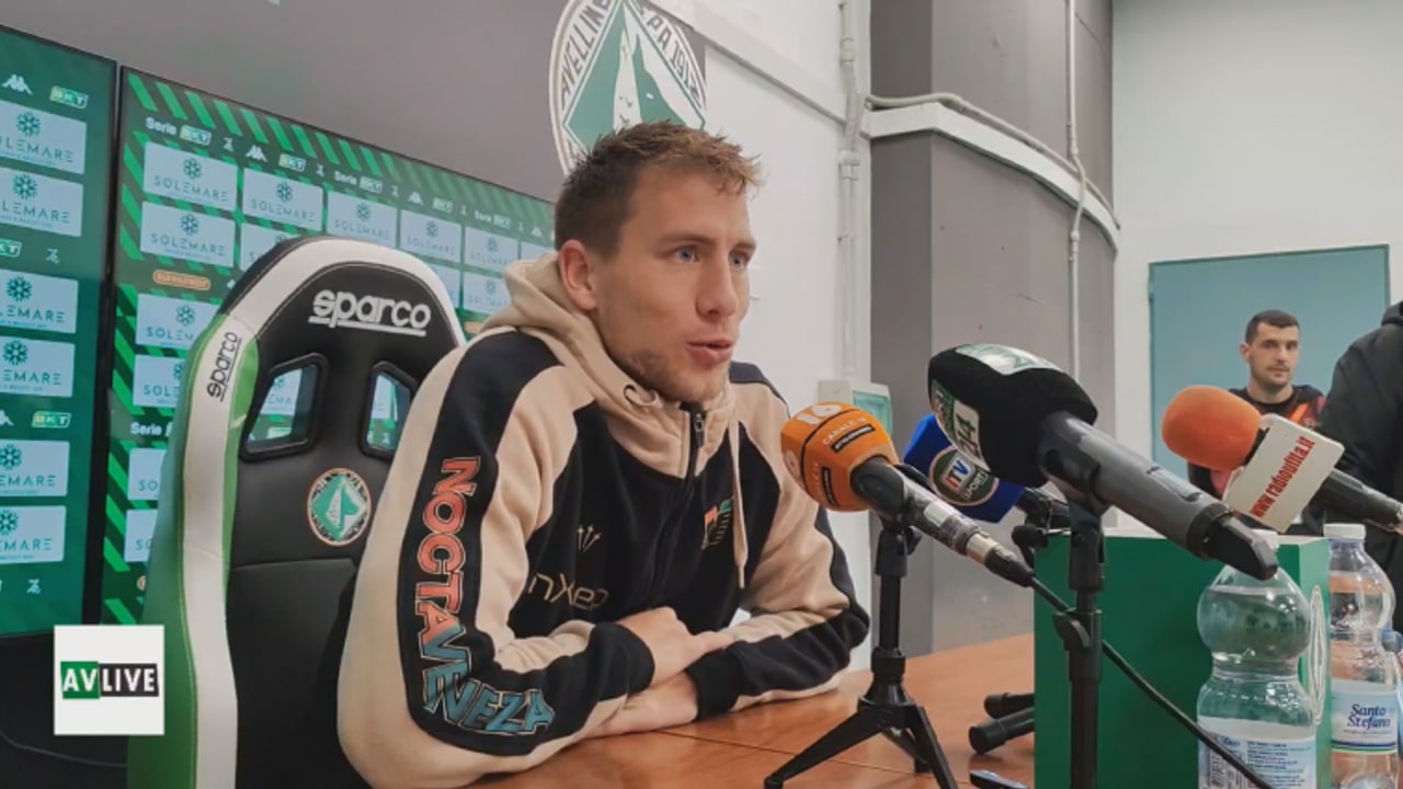 Avellino-Venezia, Svoboda: "Il gol? Devo ringraziare l'arbitro..."