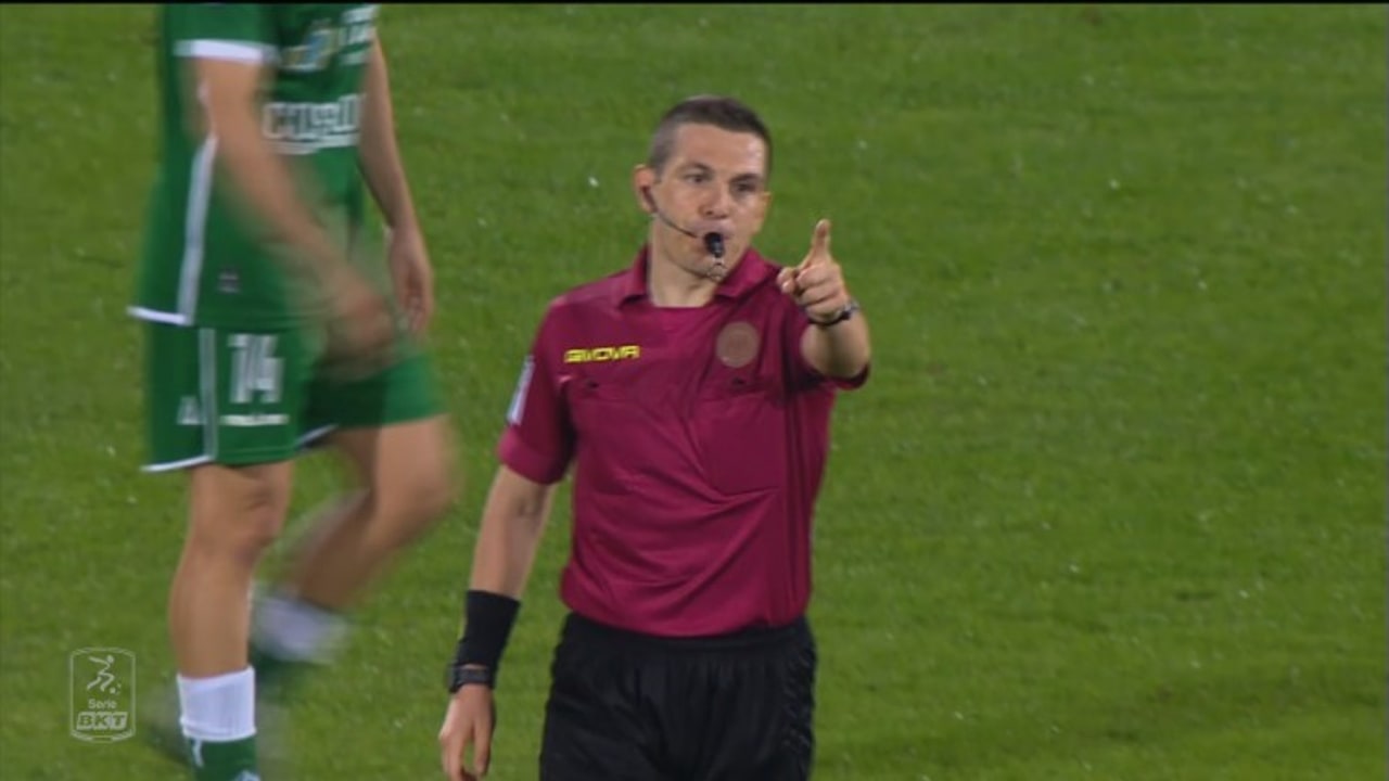 Catanzaro-Avellino, l'arbitro è Calzavara: mai una vittoria per i lupi