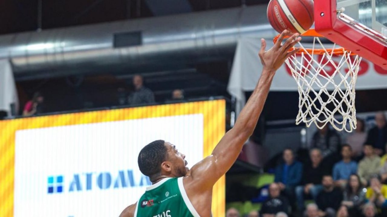 L'Unicusano Avellino Basket piazza il colpo: Cividale cede in casa per 75-82