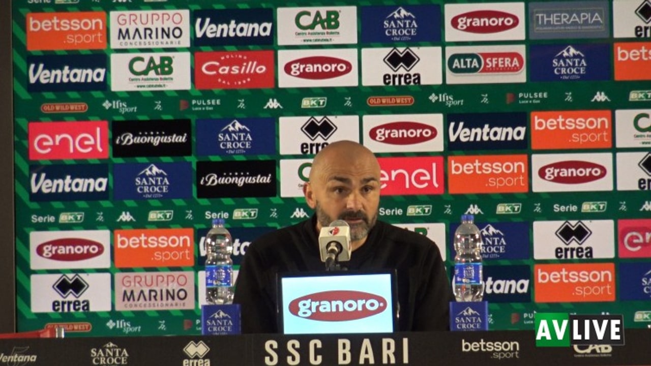 Bari-Avellino 1-1, Biancolino: "Arrabbiato per il risultato. Mi aspetto di più dagli attaccanti"