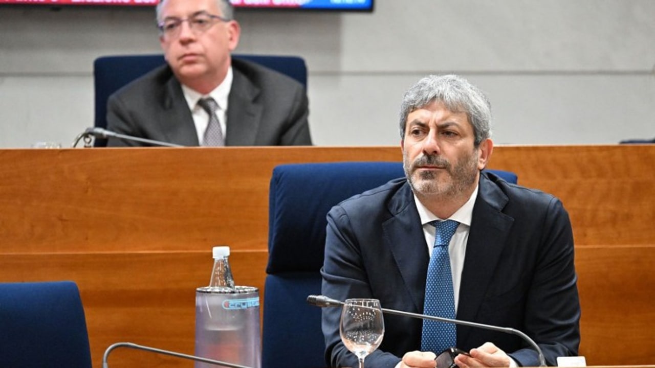Campania, Fico nomina la nuova Giunta regionale