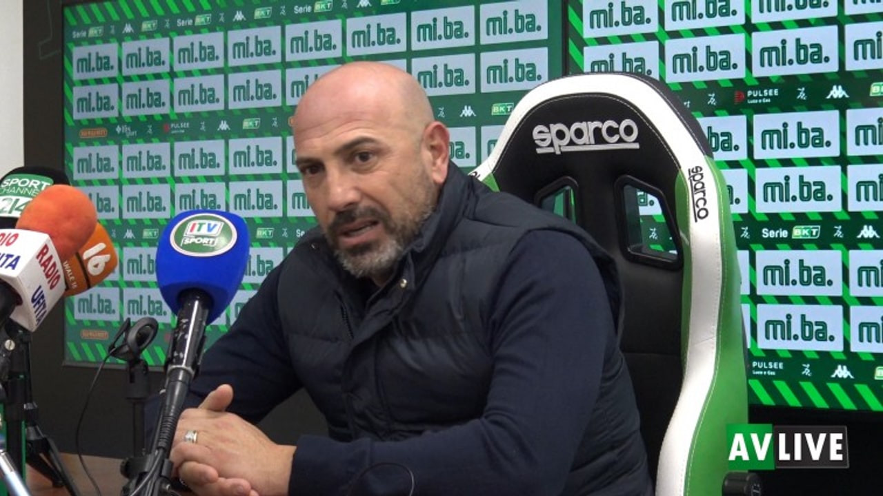 Carrarese, Calabro: "Noi pi&ugrave; umili dell'Avellino"