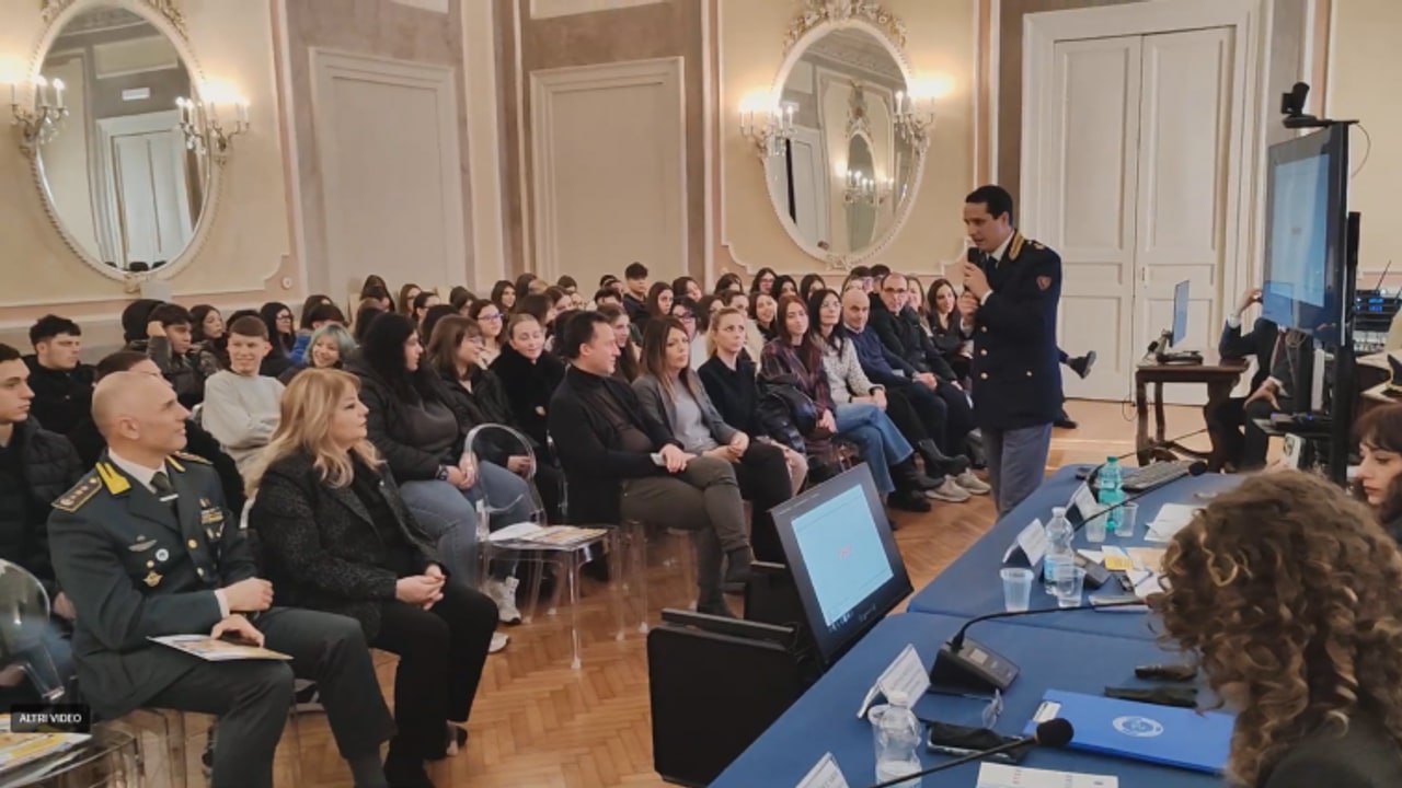 Ad Avellino la sicurezza stradale parla ai giovani: meno vittime