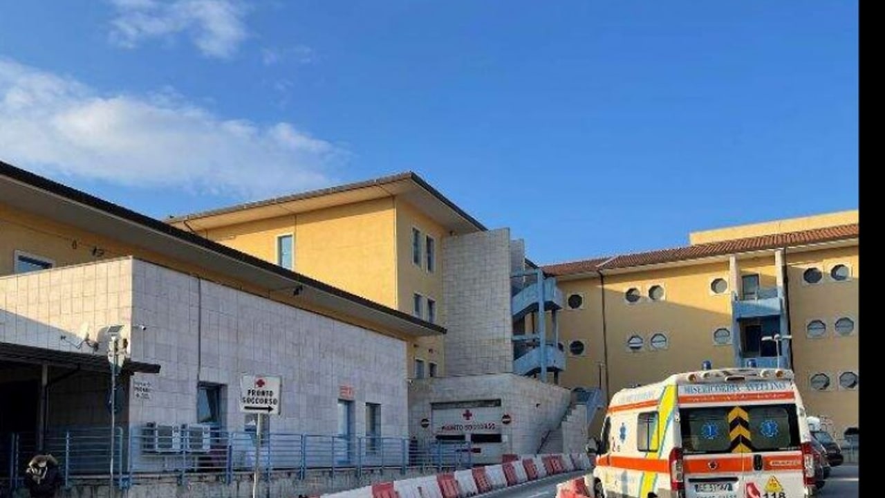 Pronto Soccorso del Moscati, si rafforza l’area di emergenza: più medici, nuovi percorsi e cantieri aperti
