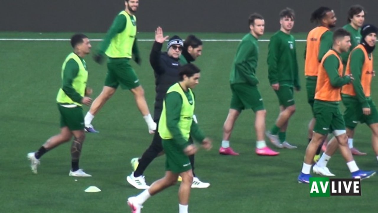 Primo allenamento per Ballardini: applausi dei tifosi al nuovo allenatore