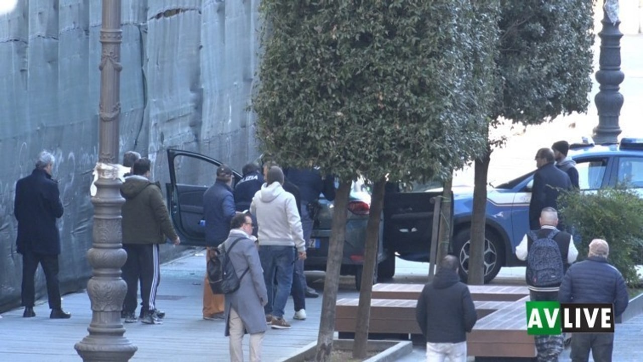 Avellino, inseguimento per il Corso: arrestato 40enne