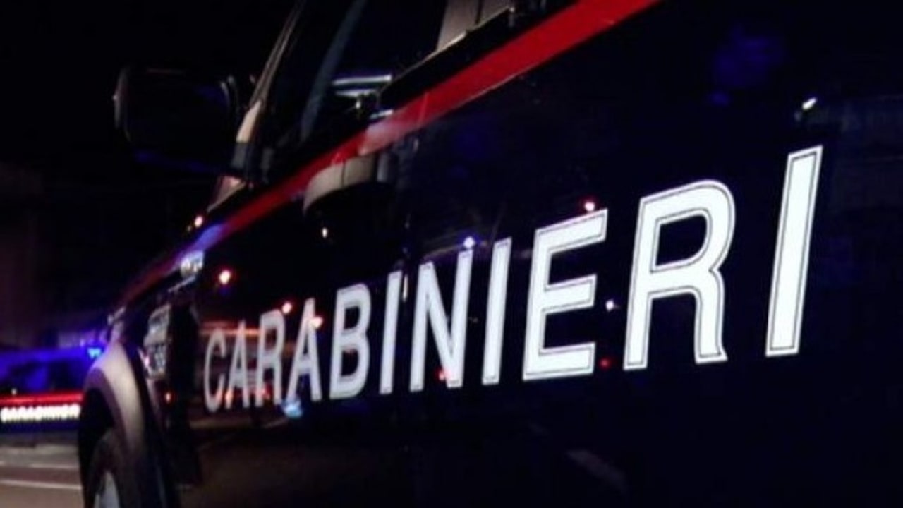 Armi e ricettazione, operazione dei Carabinieri in Alta Irpinia: 5 arresti